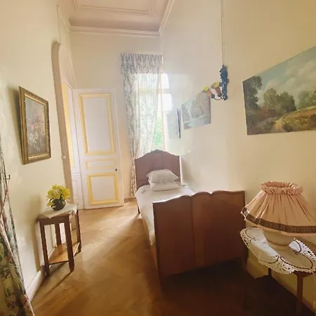 Chateau De