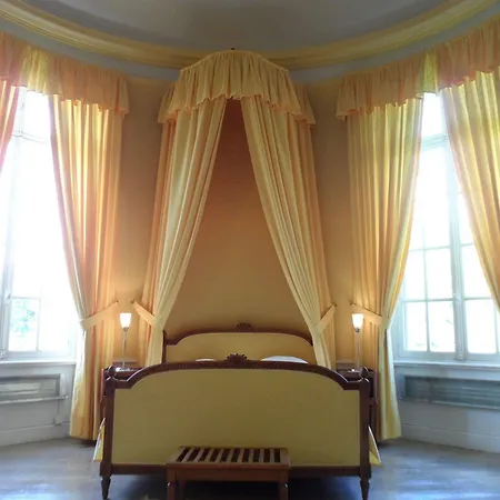 Chateau De Alojamento de Acomodação e Pequeno-almoço